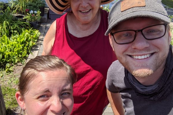 Shopping Buddies – Kayla & Ryan & Pat